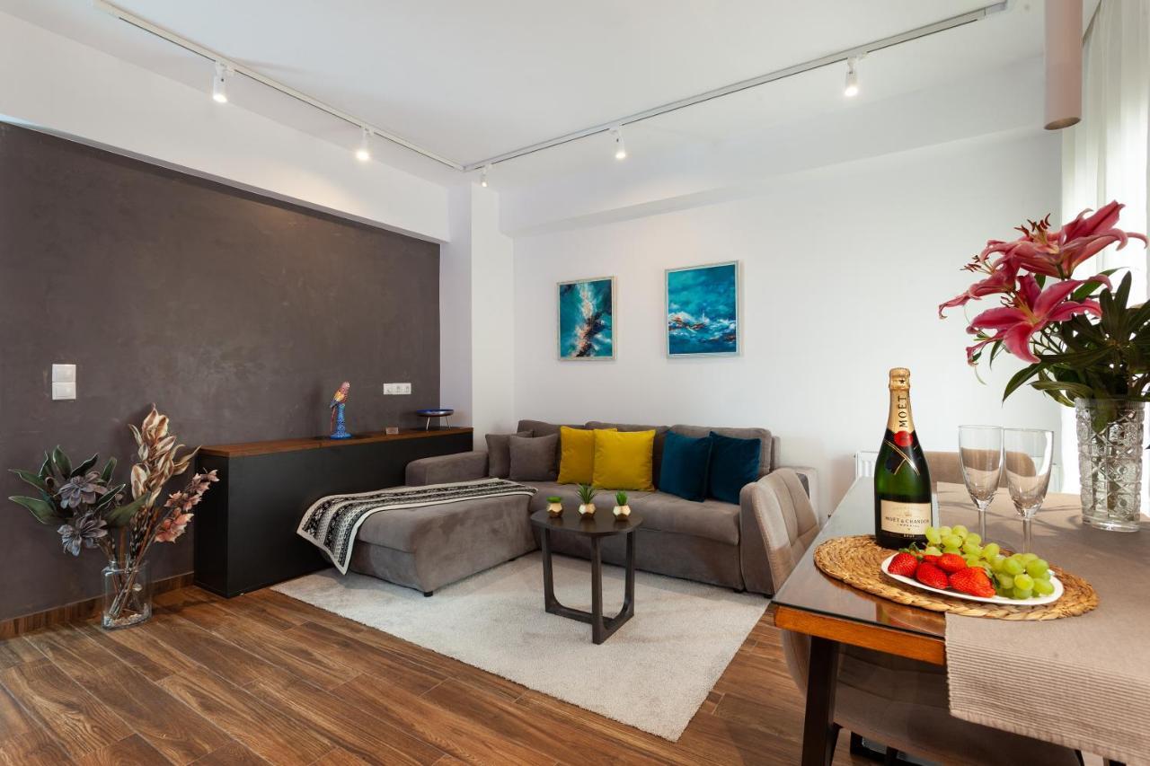 Apartment Seaside By Flisvos Marina *