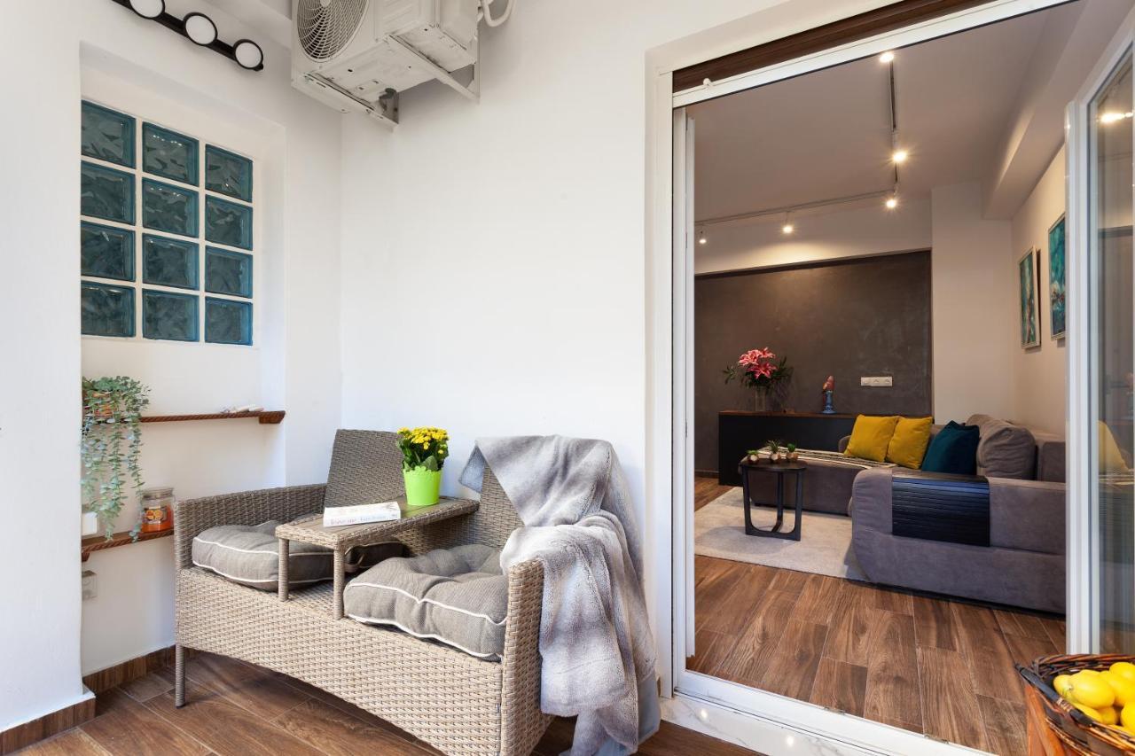 Seaside By Flisvos Marina Apartment Athens